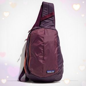 patagonia black hole sling bag